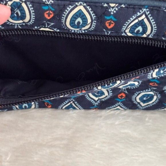 Vera Bradley Turn Lock Marrakesh Motifs Travel Wallet Navy Blue - Picture 7 of 9